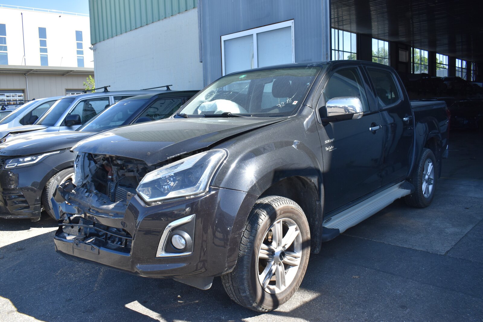 ISUZU D-MAX 1.9 Crew Cab Solar 4x4 A