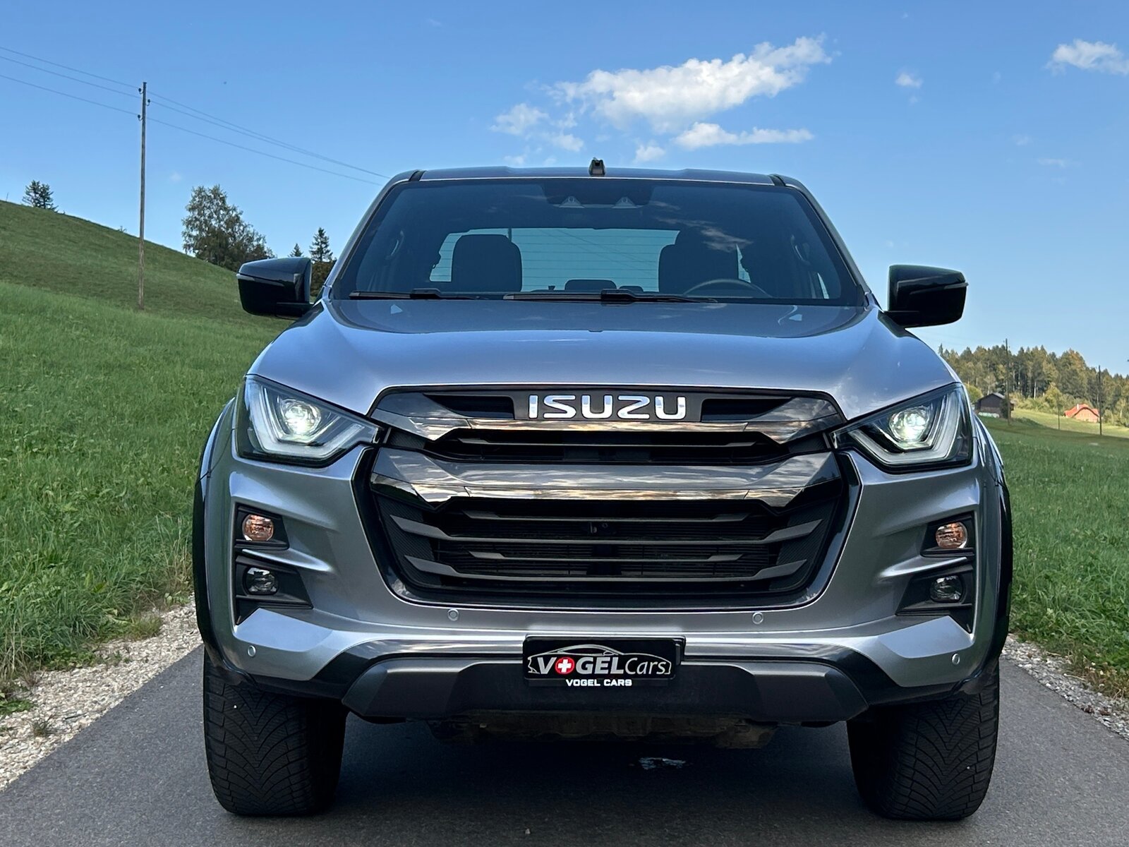 ISUZU D-MAX 1.9 CrewCab N60FF V-Cross 4x4 AT, Diesel, Occasion / Gebraucht, Automatik - 2