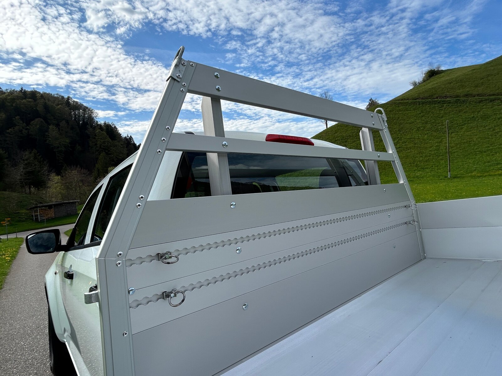 ISUZU D-MAX 1.9 CrewCab N60B 4x4, Diesel, Occasion / Gebraucht, Handschaltung - 4