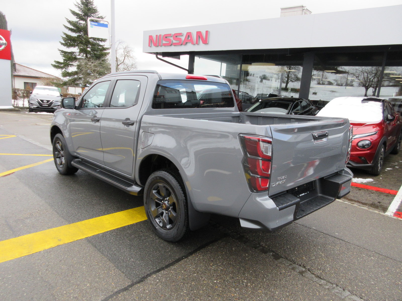 ISUZU D-Max Crew Pick-up 1.9 DDi N60 Nitro Sport 4x4, Diesel, Voiture nouvelle, Automatique - 2
