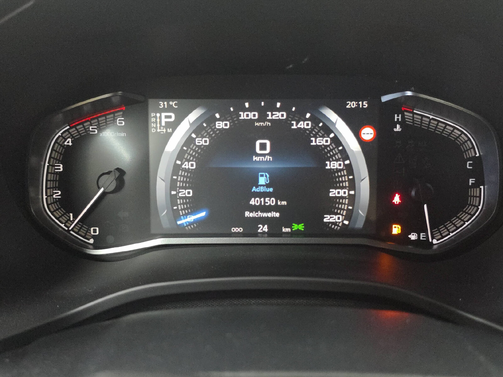 ISUZU D-Max Crew Pick-up 2.2 DDi Nitro Sport 4x4, Diesel, Neuwagen, Automatik - 7