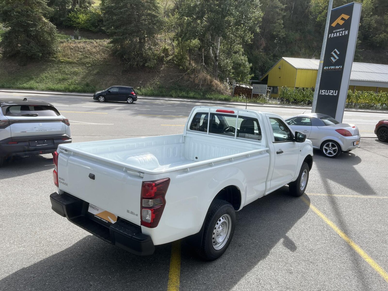 ISUZU D-Max Single Pick-up 2.2 DDi B-Strong 4x4, Diesel, Auto nuove, Automatico - 5