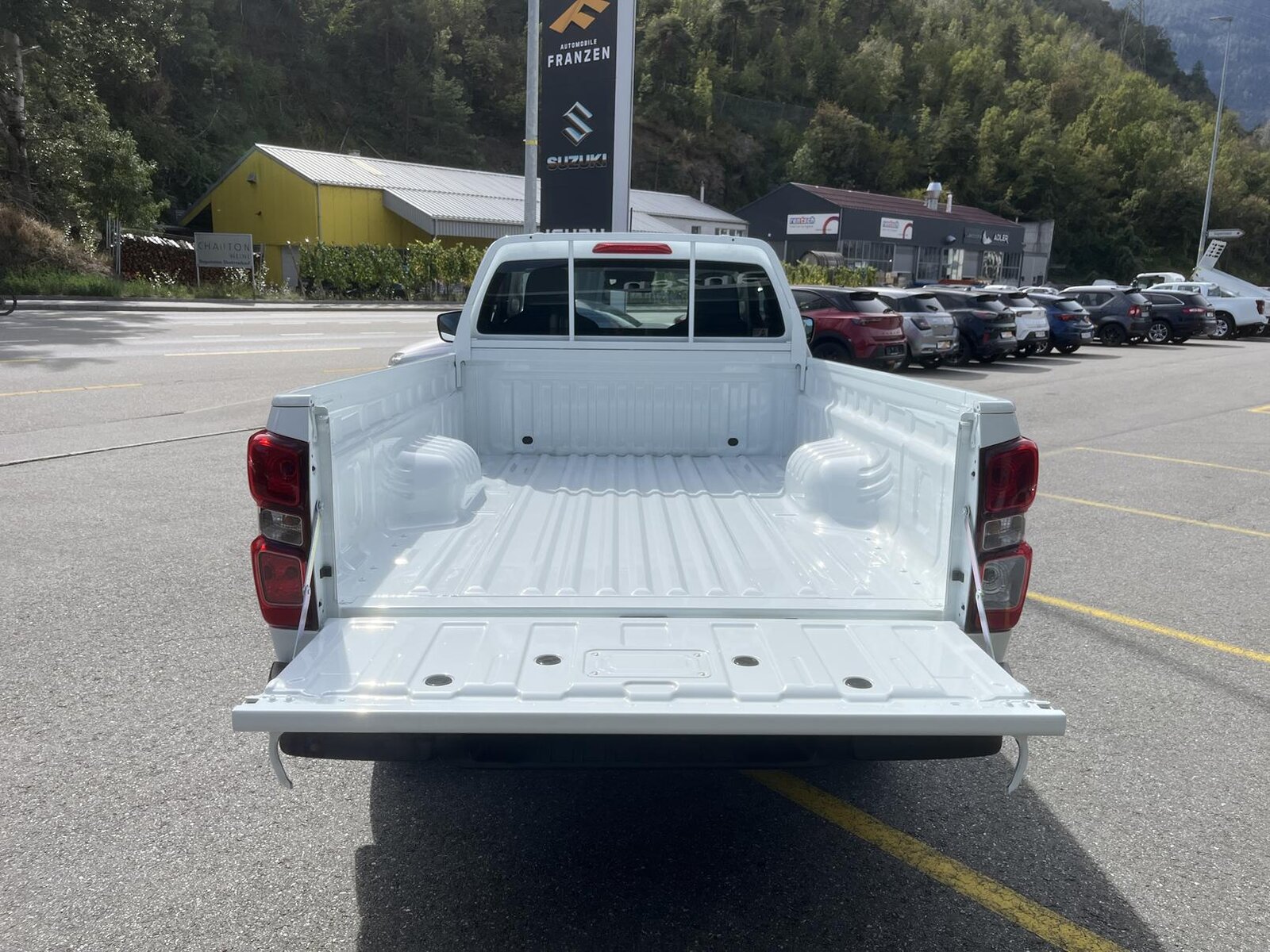 ISUZU D-Max Single Pick-up 2.2 DDi B-Strong 4x4, Diesel, Auto nuove, Automatico - 7
