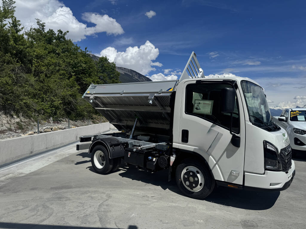 ISUZU M 27 3.0 150 CV GENERATION 2, Diesel, Auto nuove, Manuale - 3
