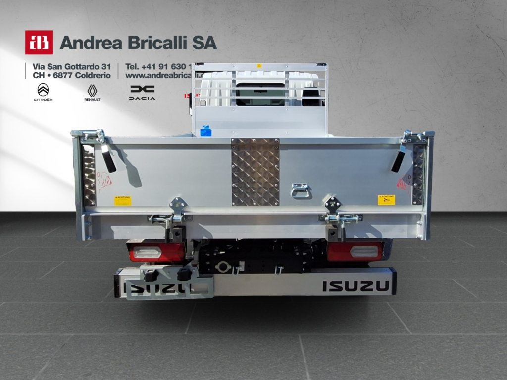 ISUZU M21 TT – Generation 3, Diesel, Voiture nouvelle, Manuelle - 3