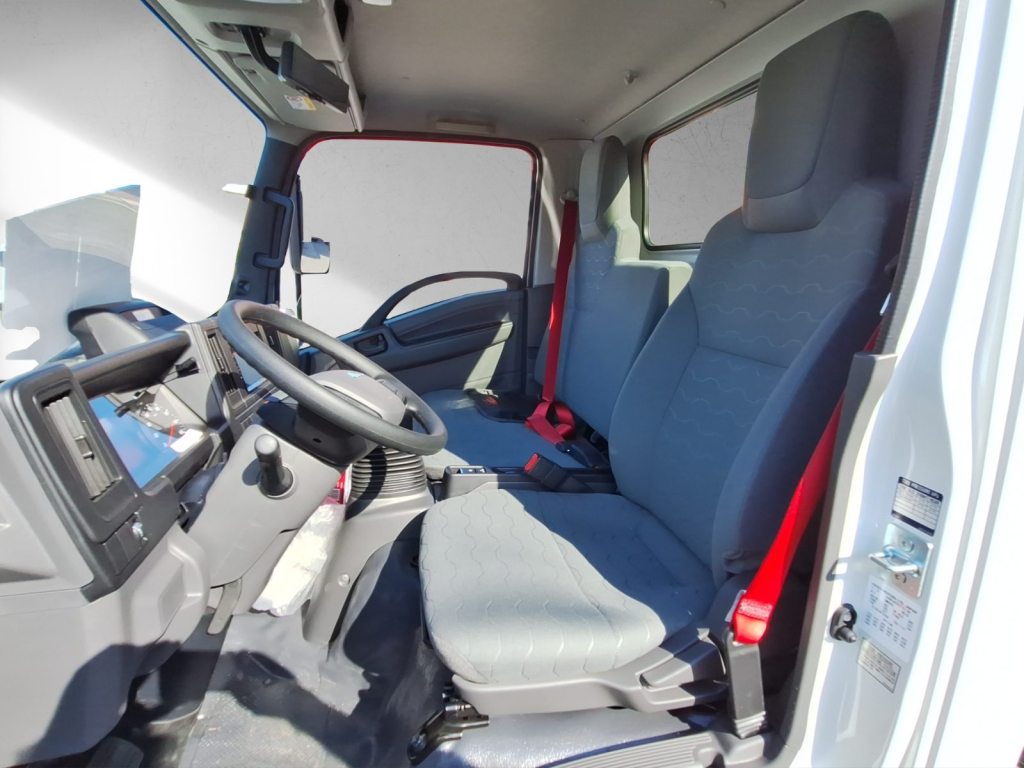 ISUZU M21 TT – Generation 3, Diesel, Voiture nouvelle, Manuelle - 6