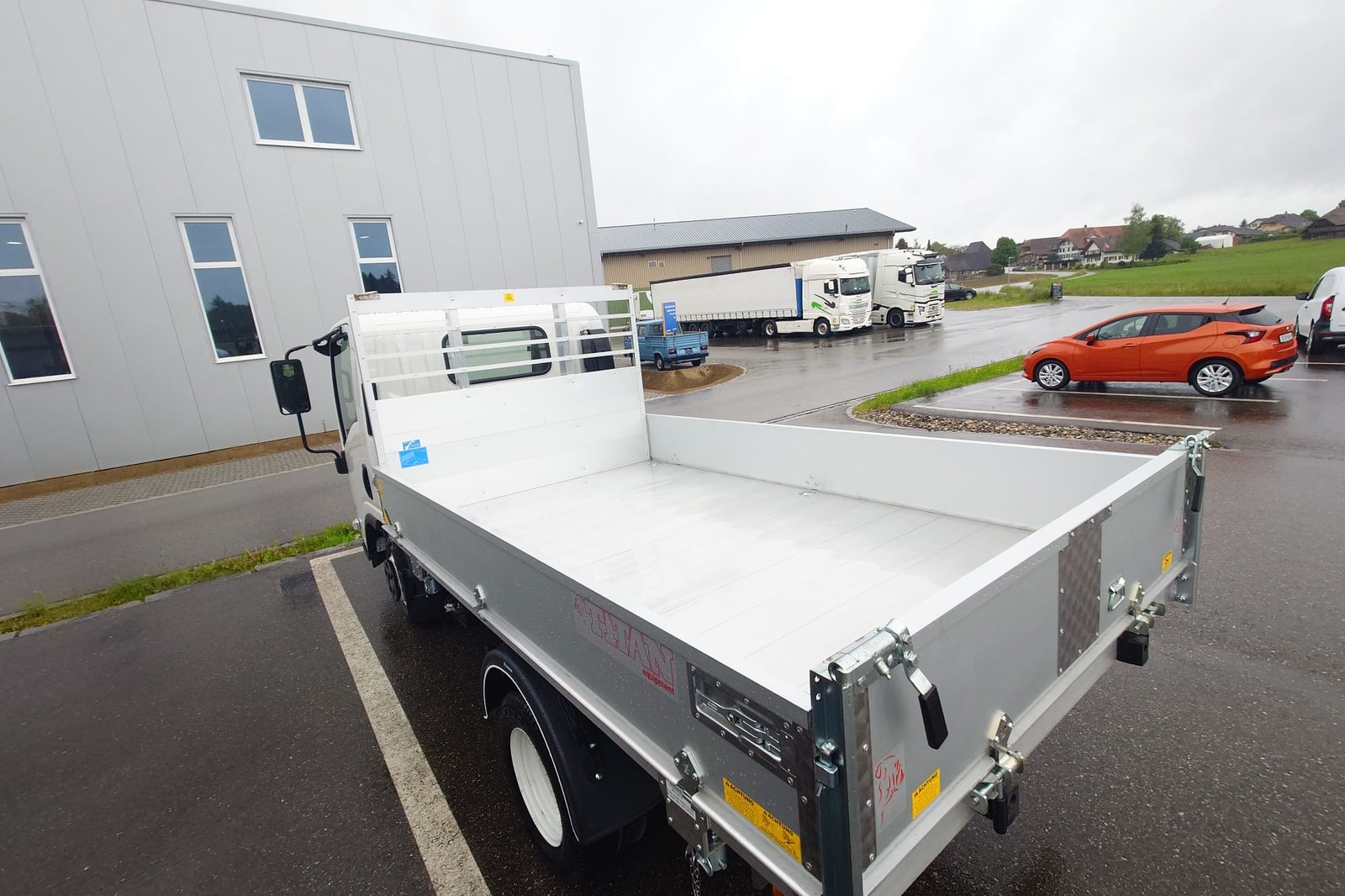 ISUZU M21 Kab.-Ch. E DR 1.9 Ddi T, Diesel, Neuwagen, Handschaltung - 2
