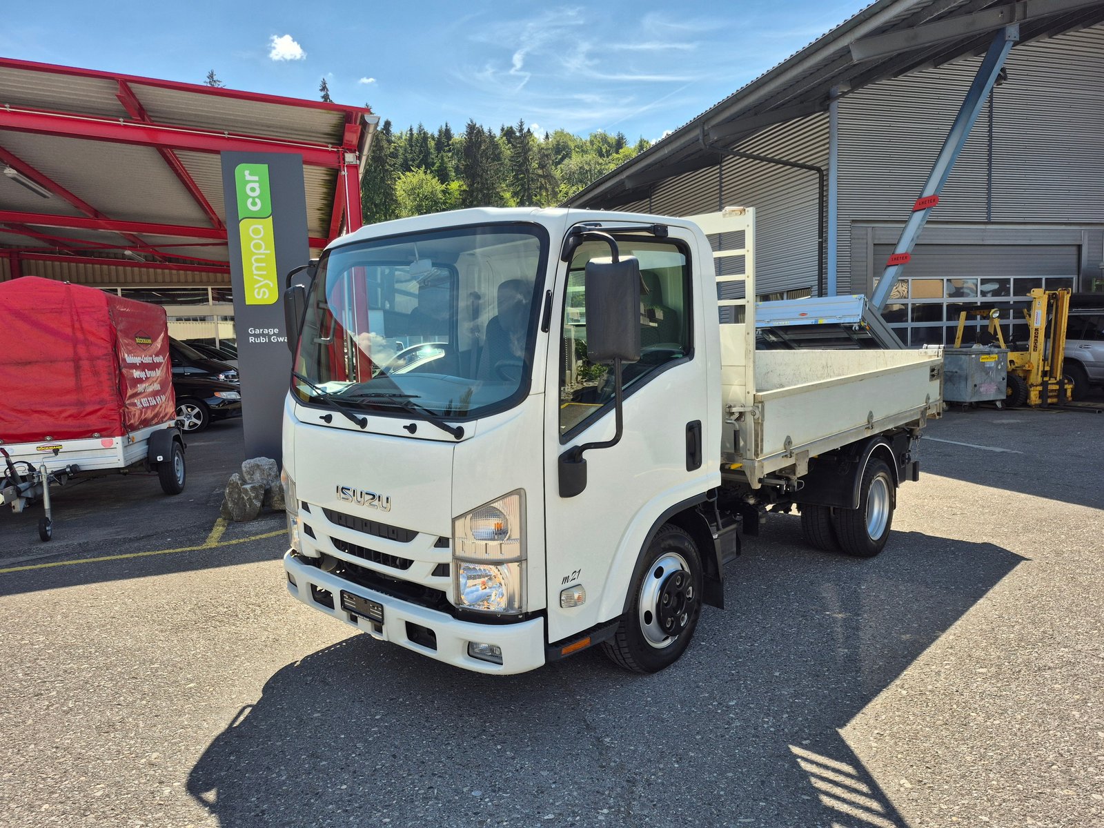 ISUZU M21 NLR 87 E Heavy