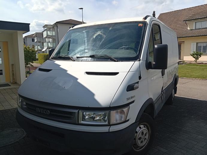 IVECO 29 L10 V ALJA43A2B1, Diesel, Occasion / Gebraucht, Handschaltung