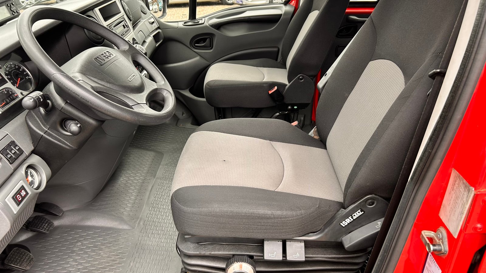 IVECO 3.0 Sattelschlepper, Diesel, Occasion / Gebraucht, Handschaltung - 5