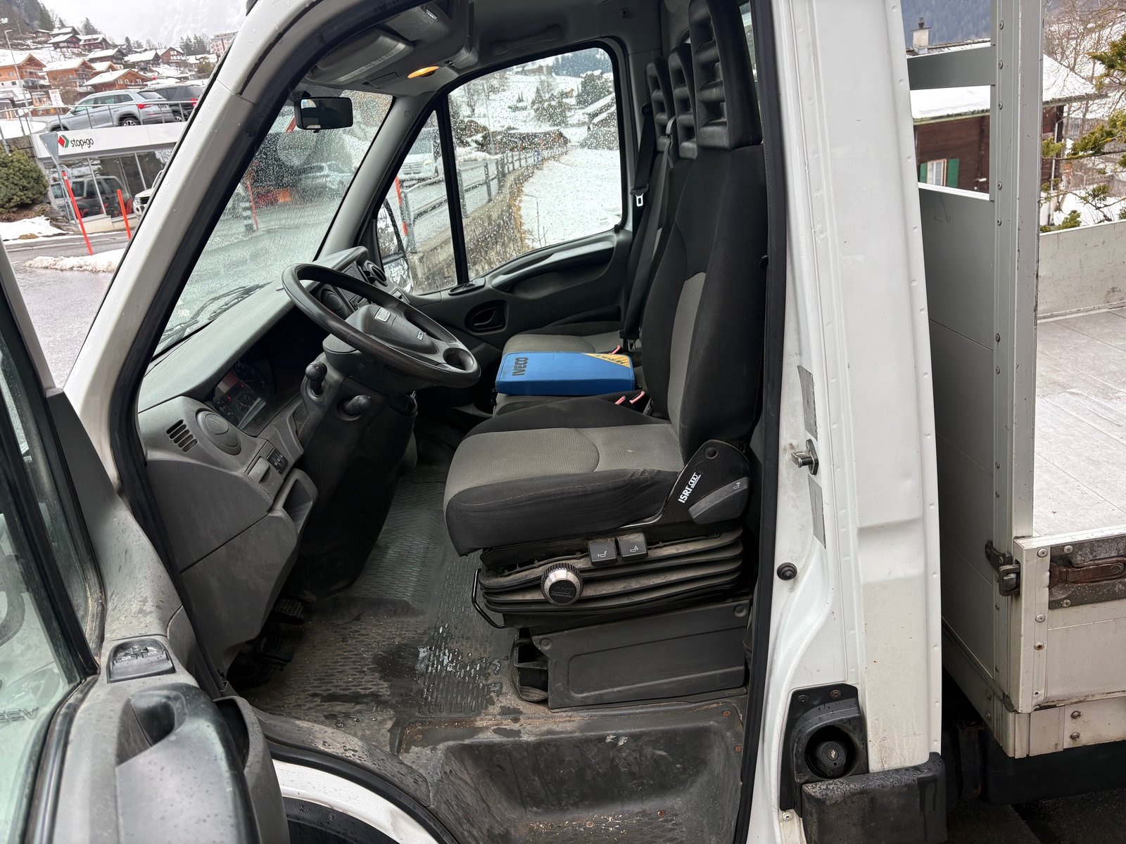 IVECO 35 C 17, Diesel, Occasion / Utilisé, Manuelle - 7