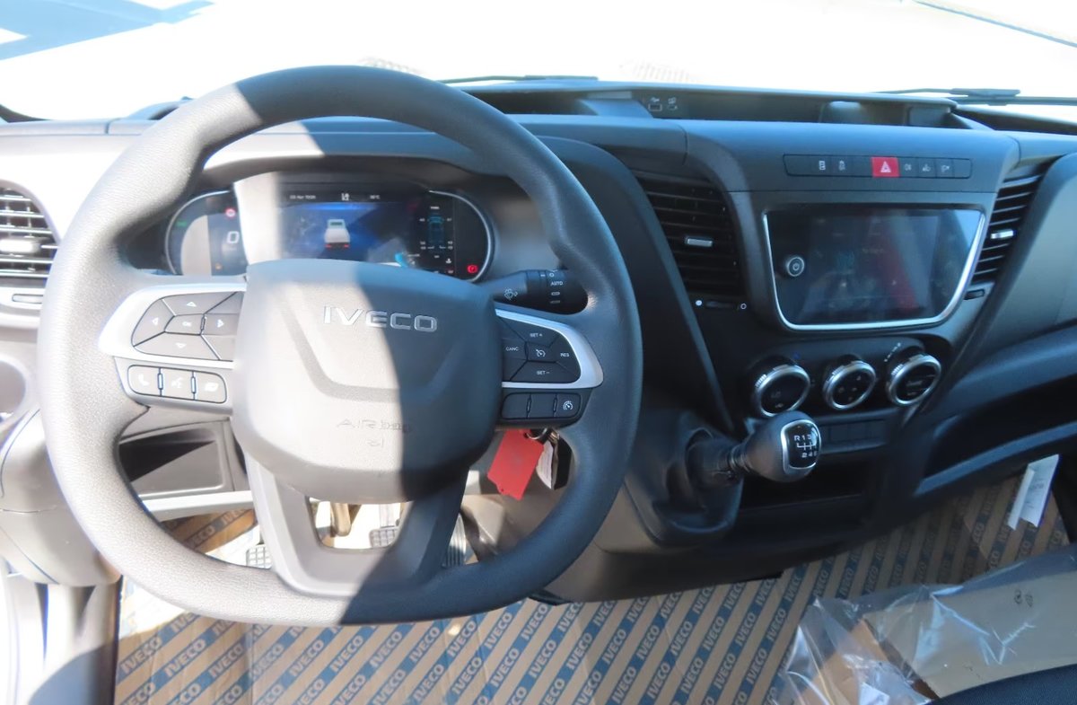 IVECO 35 C 16H, Diesel, Voiture nouvelle, Manuelle - 3