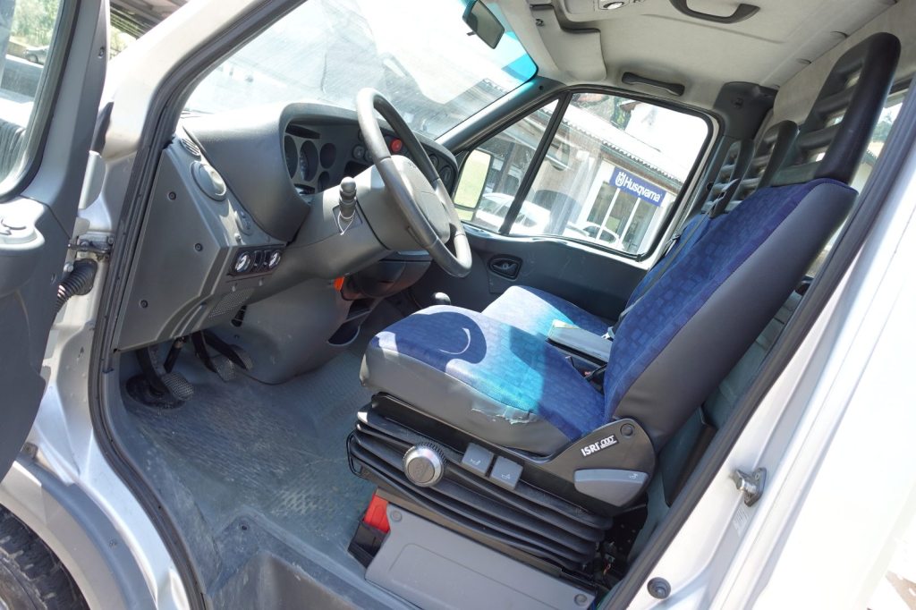 IVECO Daily, Diesel, Second hand / Used, Manual - 3
