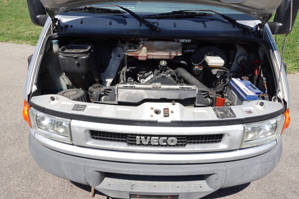 IVECO Daily, Diesel, Second hand / Used, Manual - 5