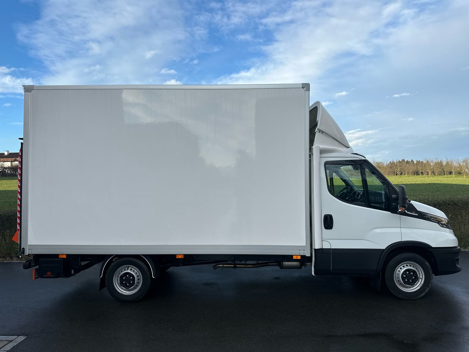 IVECO 35 S 18H A8, Diesel, Neuwagen, Automatik - 5