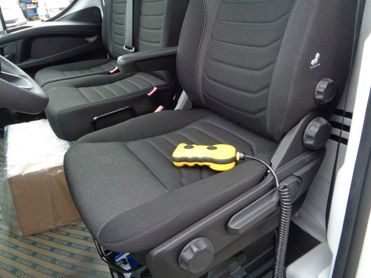 IVECO 35 S 16 A8 Dreiseitenkipper AHK Einzelkabine 3 Sitzer, Diesel, Auto nuove, Automatico - 6