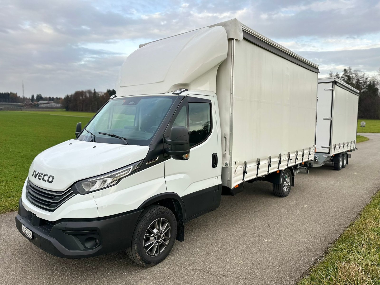 IVECO 35 S 18H A8, Diesel, New car, Automatic - 2
