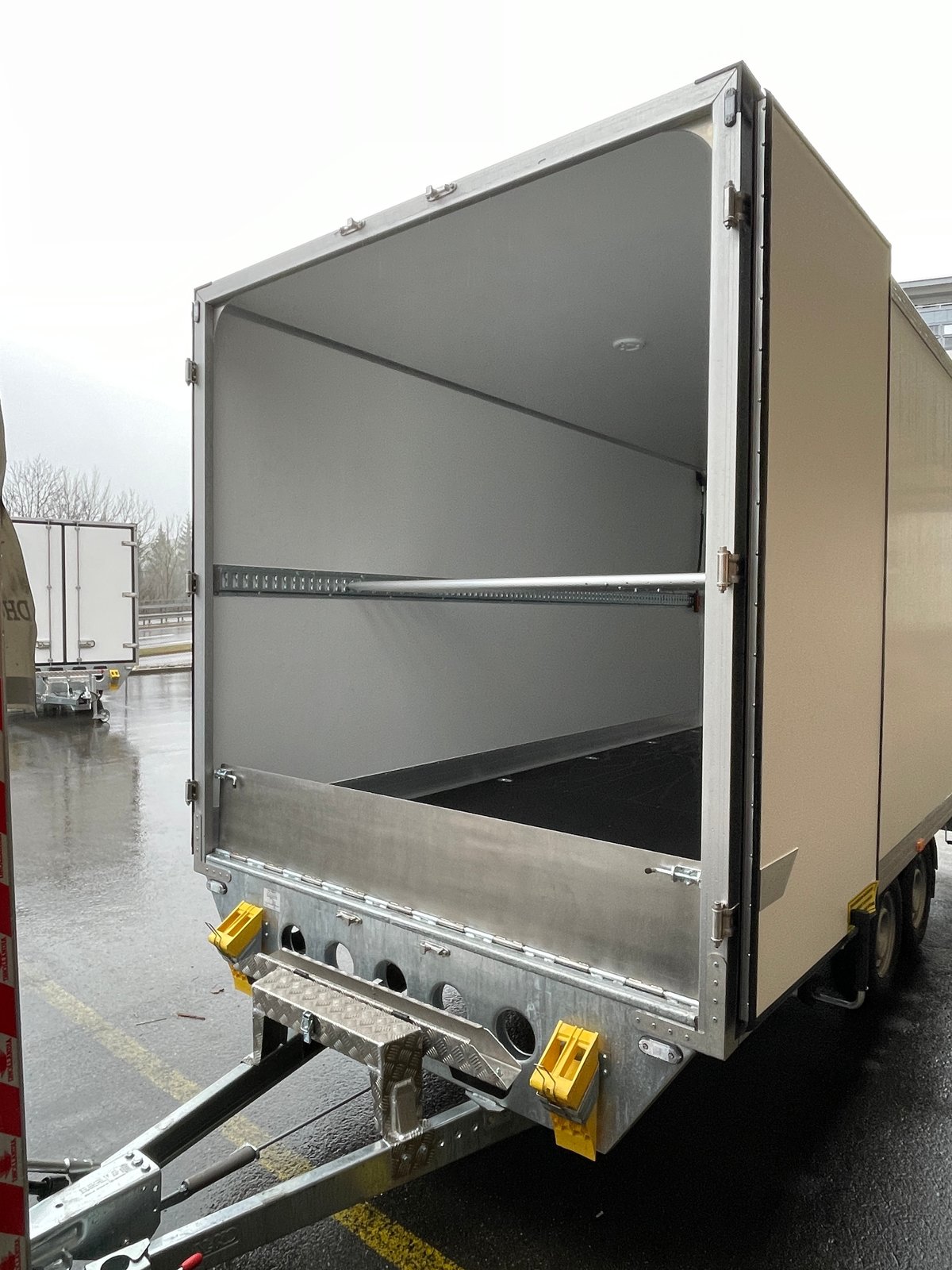 IVECO 35 S 18H A8 HIi-Matic 8-Gang Durchlader mit 2x Hebebü, Diesel, New car, Automatic - 6