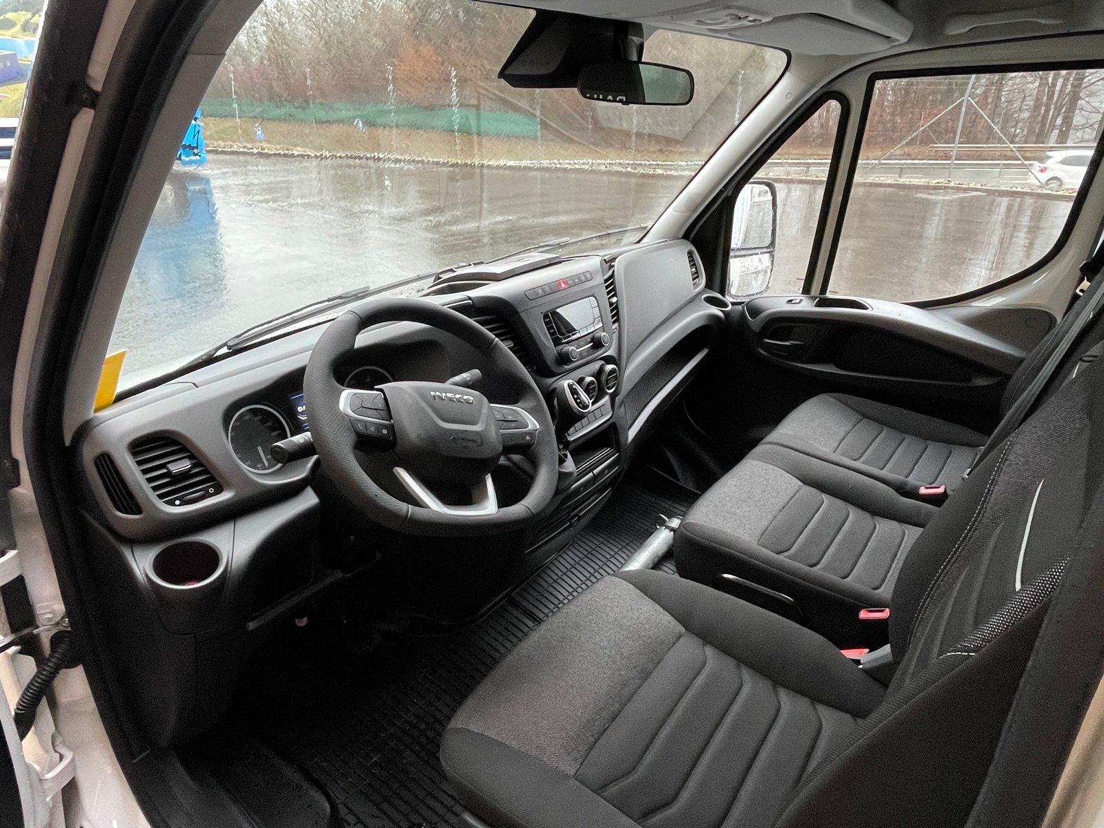 IVECO 35 S 18H A8 HIi-Matic 8-Gang Durchlader mit 2x Hebebü, Diesel, New car, Automatic - 7