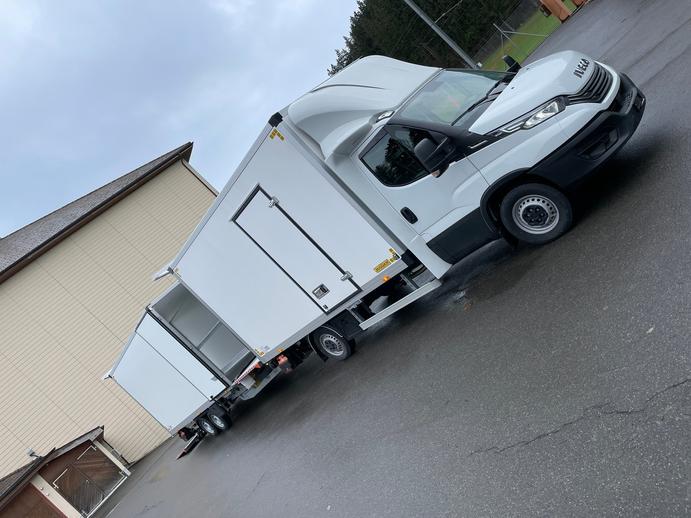 IVECO 35 S 18H A8 HIi-Matic 8-Gang Durchlader mit 2x Hebebü, Diesel, Voiture nouvelle, Automatique