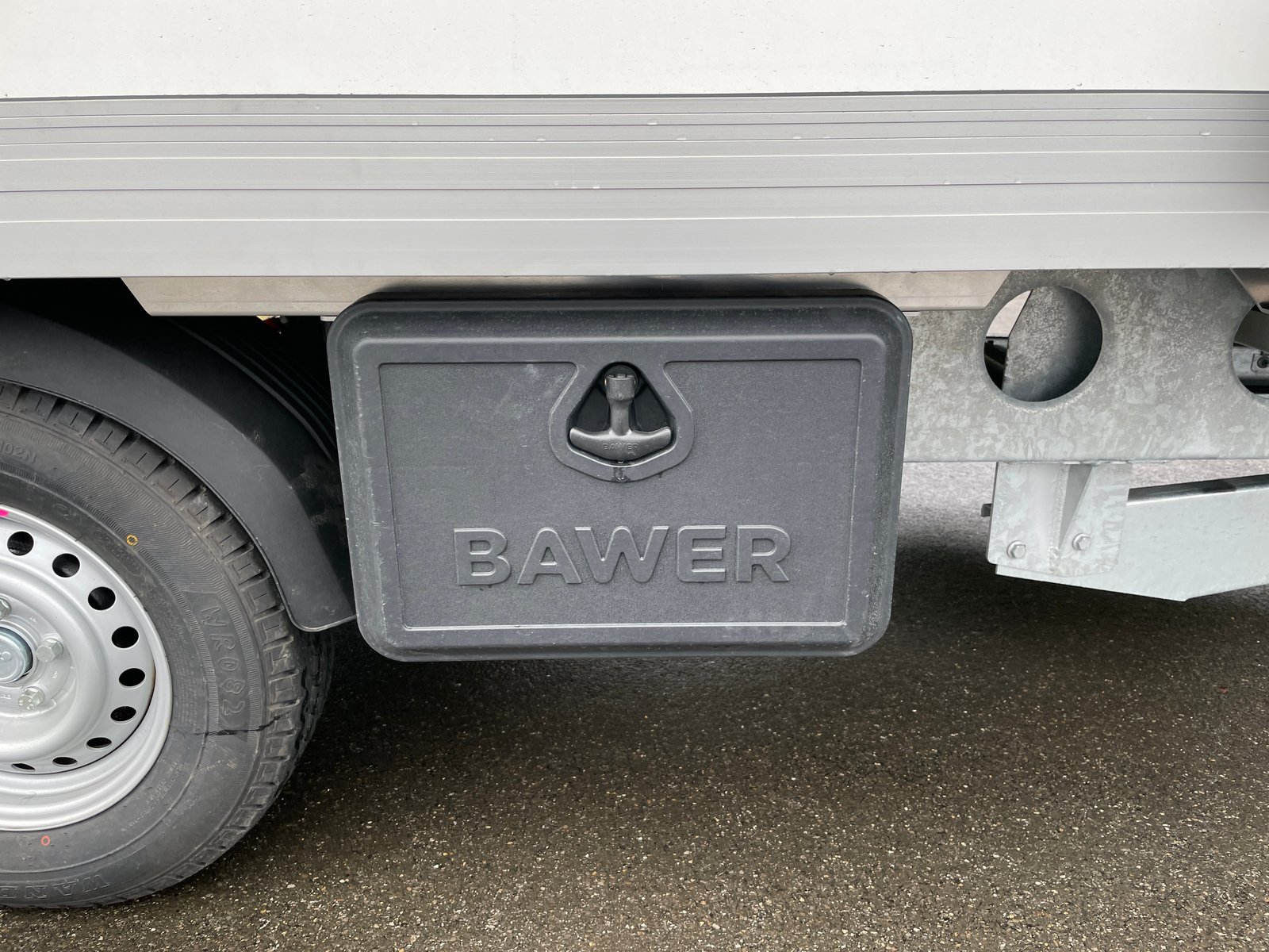 IVECO 35 S 18H A8 HIi-Matic 8-Gang Durchlader mit 2x Hebebü, Diesel, New car, Automatic - 7