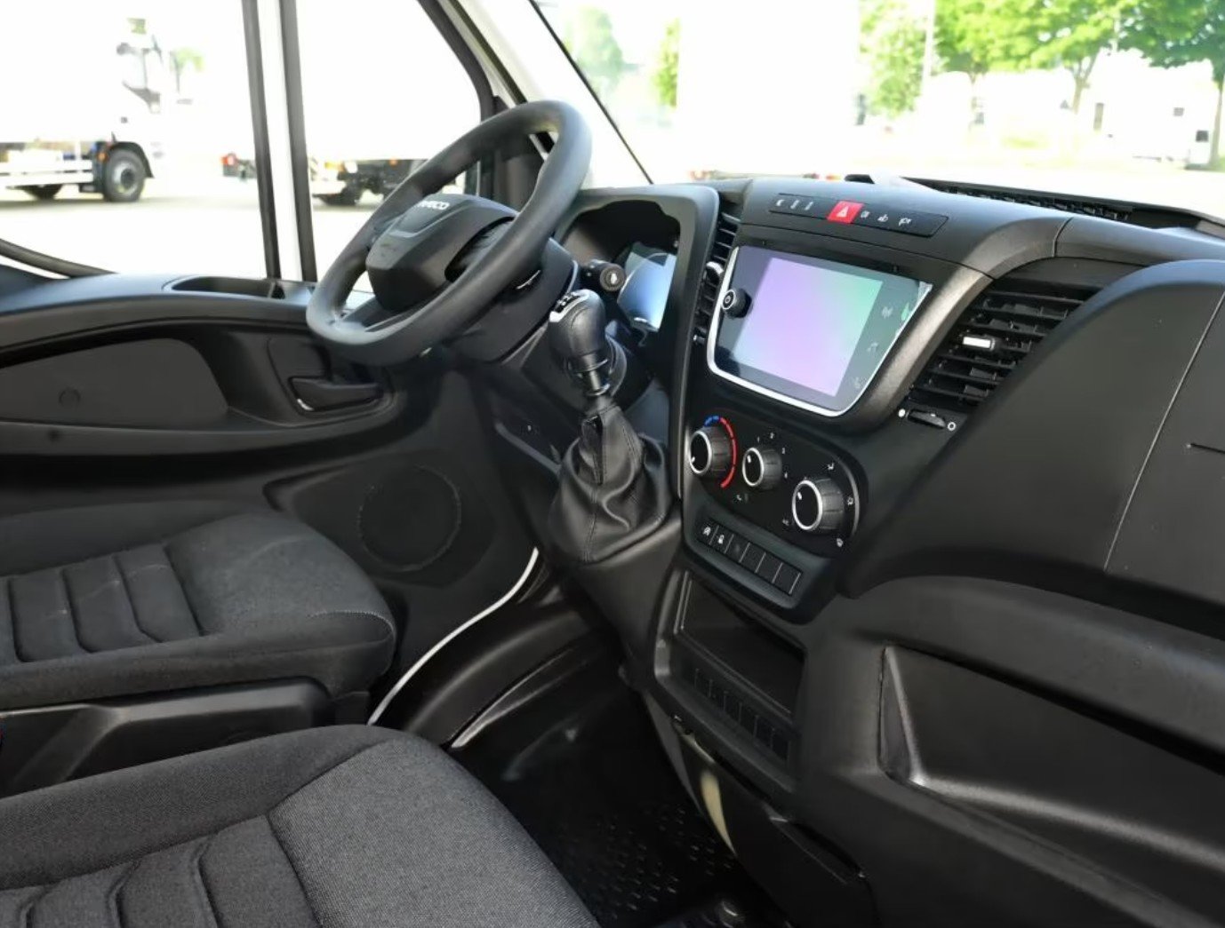 IVECO 35 S 14H Kipper mit AHK, Diesel, New car, Manual - 7