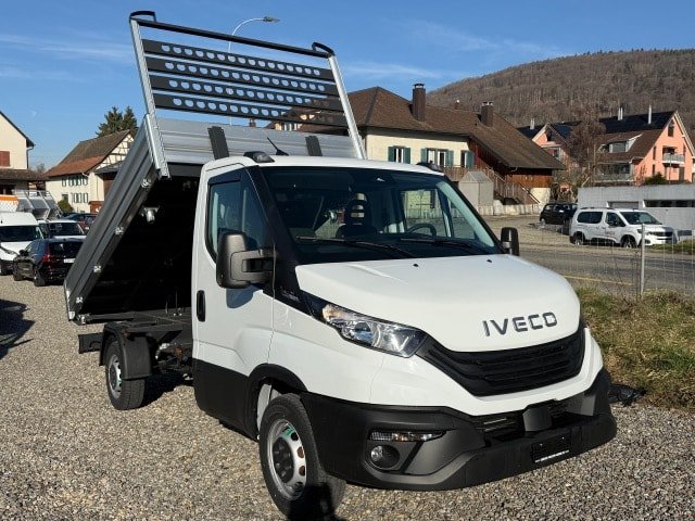 IVECO 35 S 16H Automat