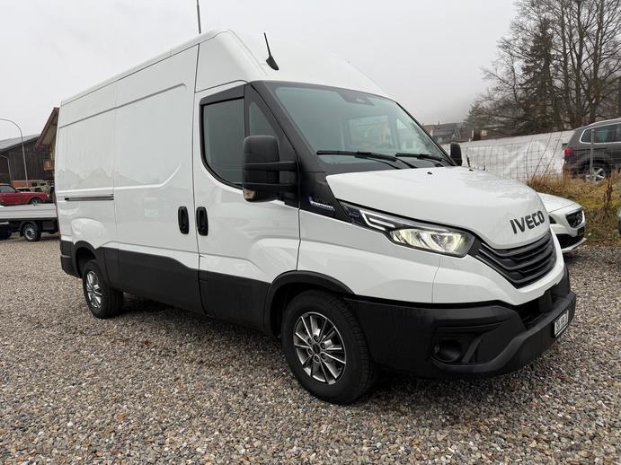 IVECO 35 S 18H V, Diesel, New car, Automatic