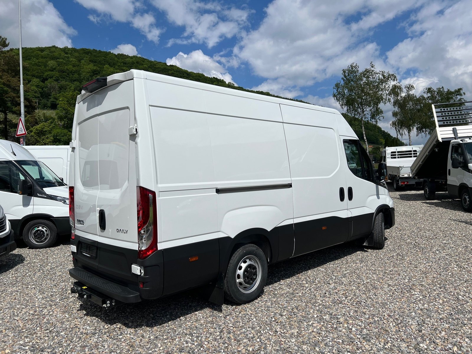 IVECO 35 S 18H V, Diesel, New car, Manual - 4