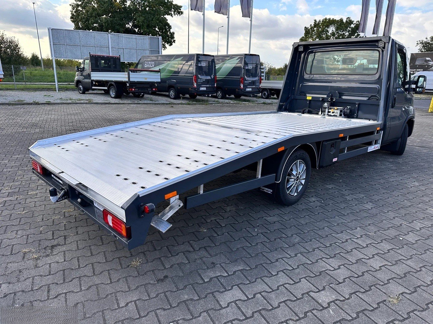 IVECO 35 S 18H V Autotransporter, Diesel, New car, Manual - 2