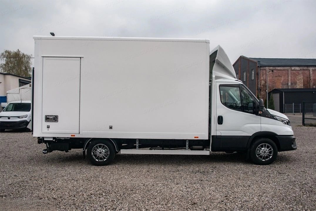 IVECO 35 S 18H V Kofferumbau, Diesel, Auto nuove, Manuale - 4