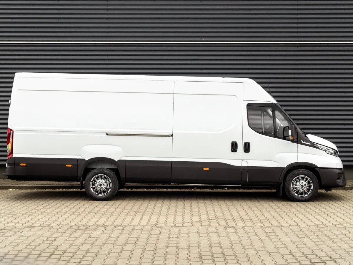 IVECO 35 S 18H A8 L4H2 Kasten, Diesel, Voiture nouvelle, Automatique - 3