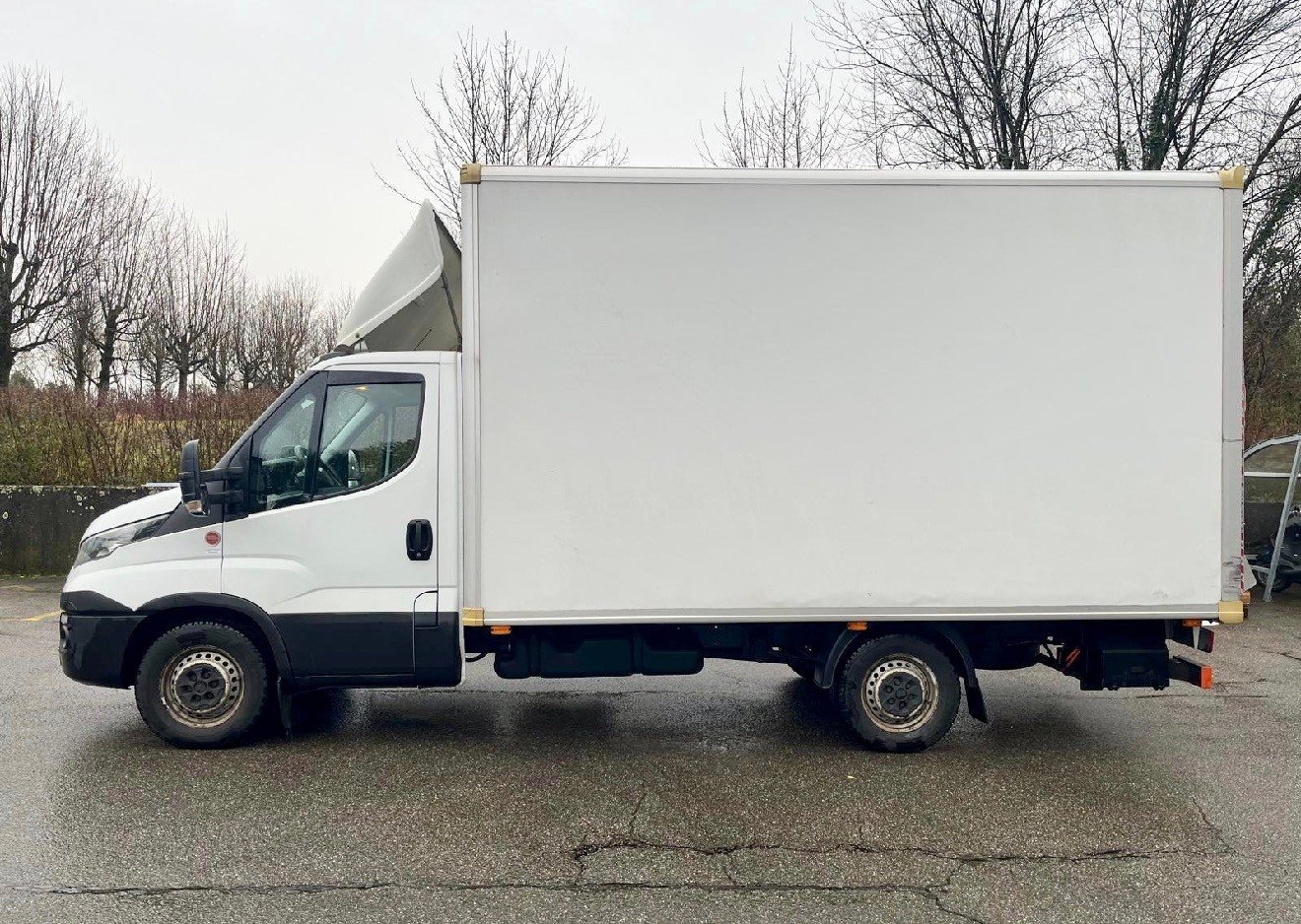 IVECO 35 S 18 Automatik, 180 PS, Koffer mit Hebebühne, AHK, Diesel, Occasion / Gebraucht, Automatik - 4