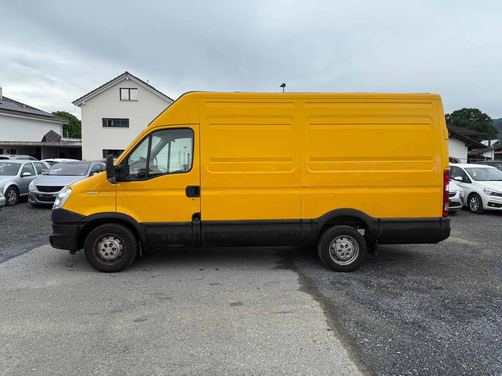 IVECO 35 S 13 V Anhängelast 3500 kg, Diesel, Occasion / Utilisé, Manuelle - 3