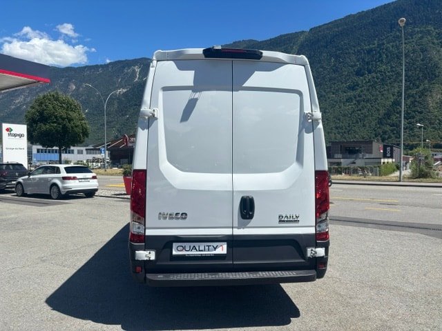 IVECO 35 S 16 A8 SVL, Diesel, Occasion / Gebraucht, Automatik - 4