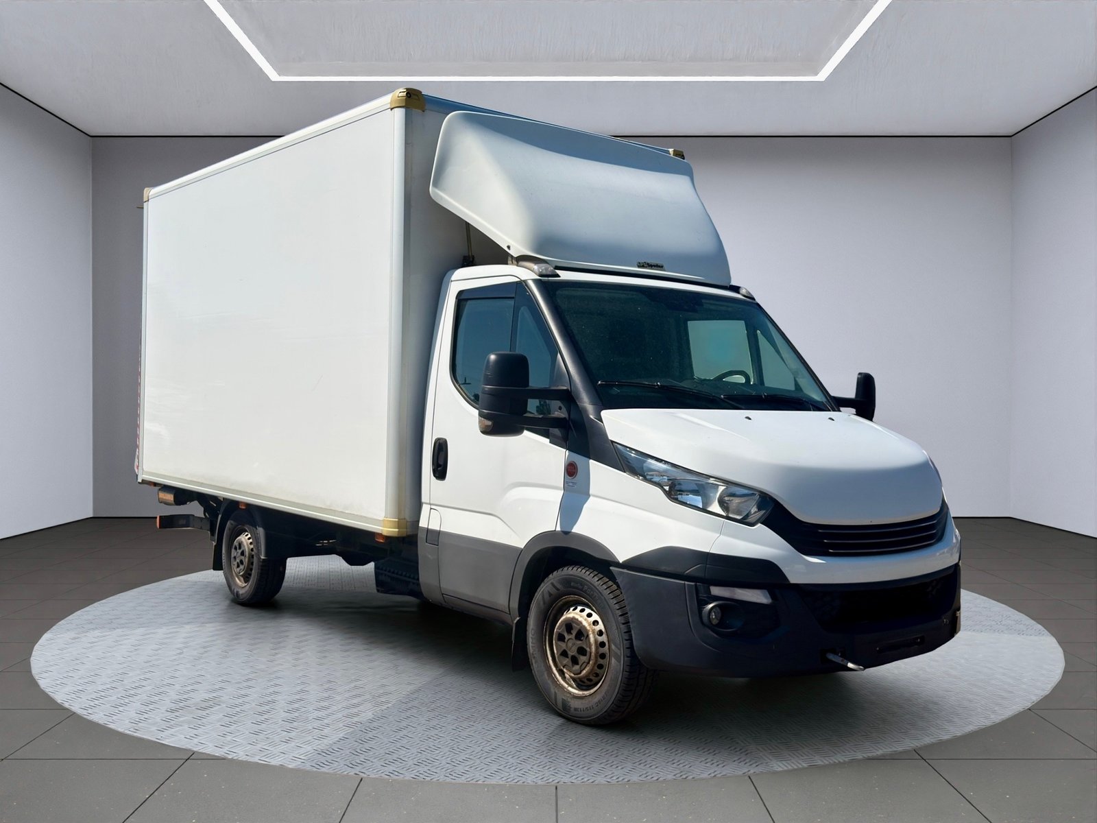 IVECO 35 S 18 Automatik, 180 PS, Koffer mit Hebebühne, AHK