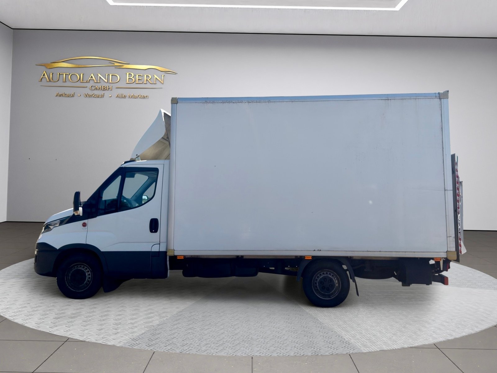 IVECO 35 S 18 Automatik, 180 PS, Koffer mit Hebebühne, AHK, Diesel, Occasion / Utilisé, Automatique - 4