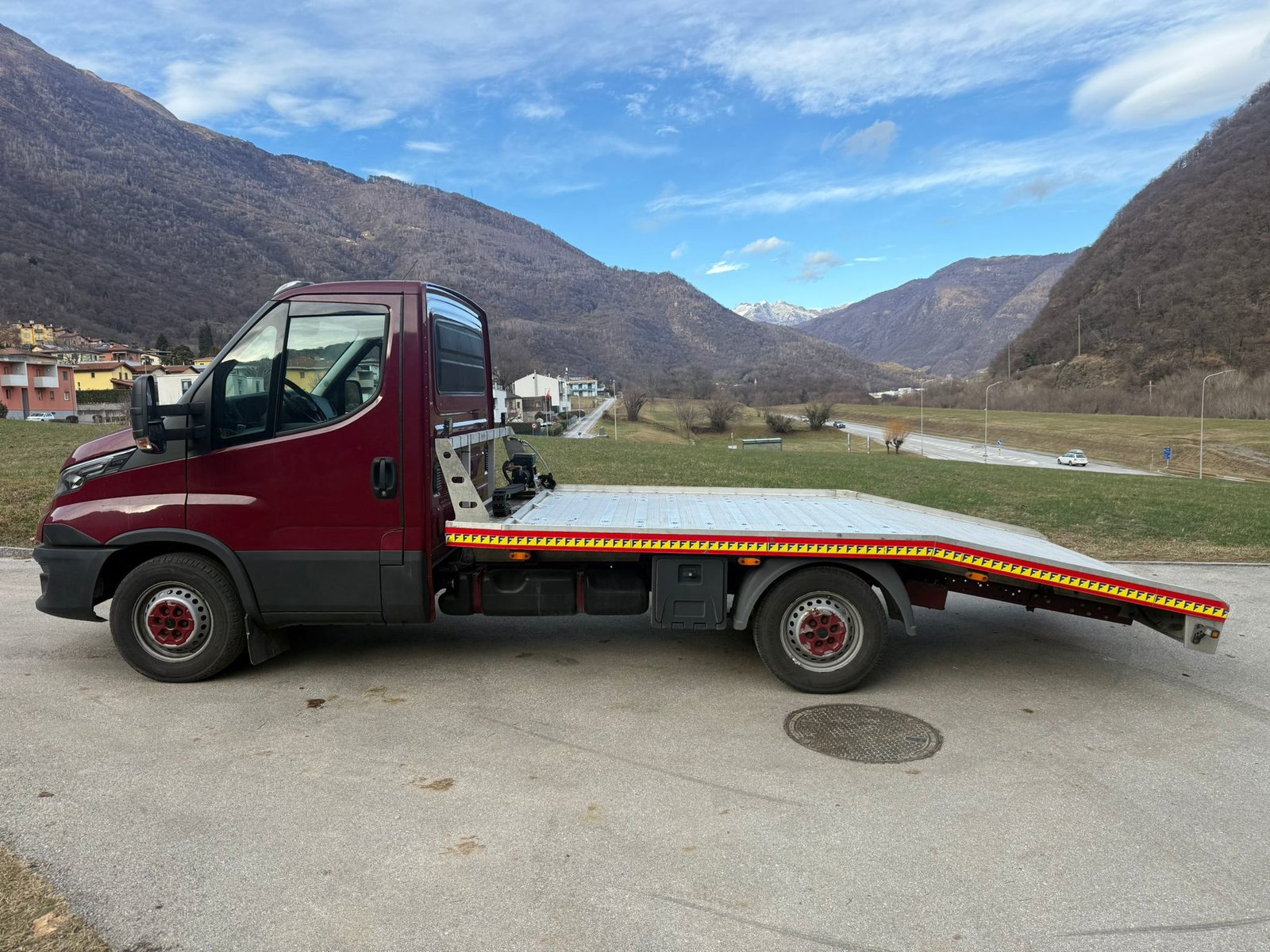 IVECO 35 S 18 - A8 - Autotransport