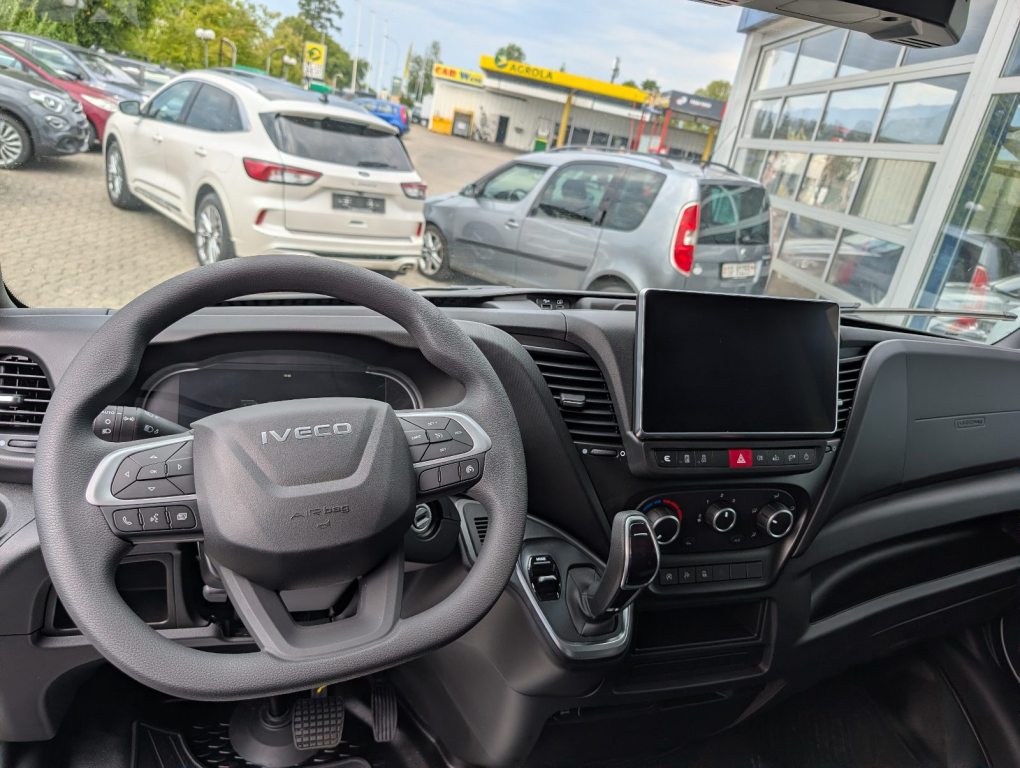 IVECO DAILY 35S16V, Diesel, New car, Automatic - 3