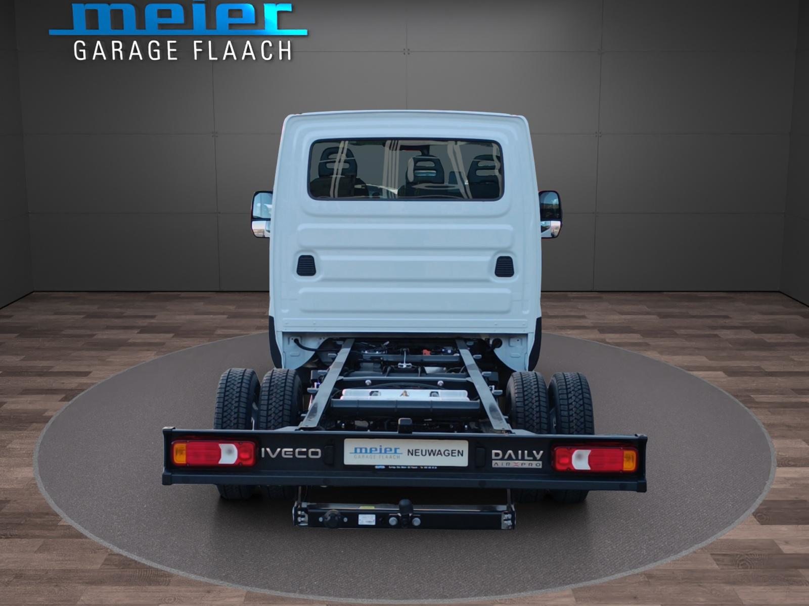 IVECO Daily 35C18HA8/P K.-Ch. - 3750, Diesel, Voiture nouvelle, Automatique - 4