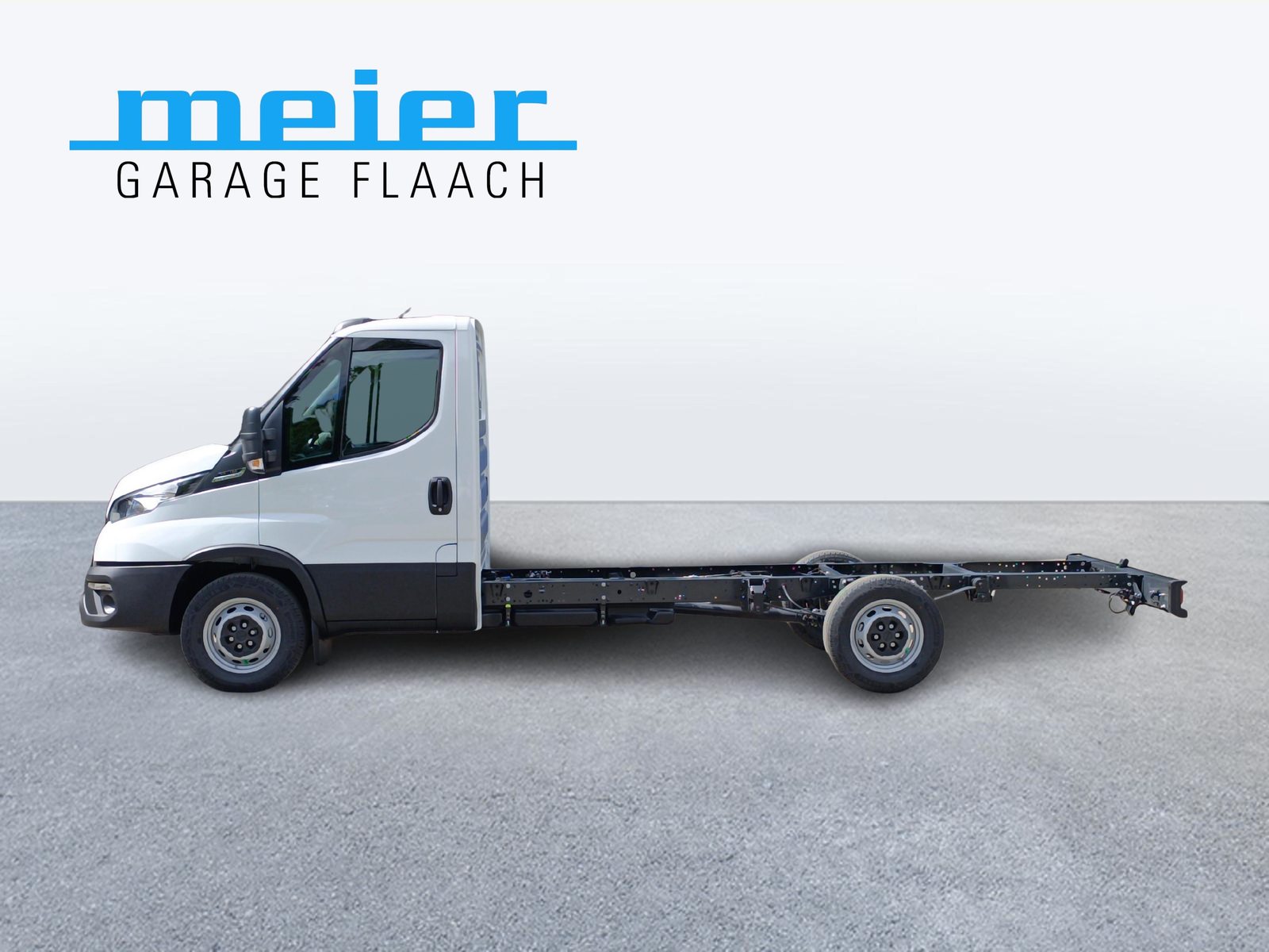 IVECO Daily 35S16BA8 K.-Ch. - 3750, Diesel, Neuwagen, Automatik - 2