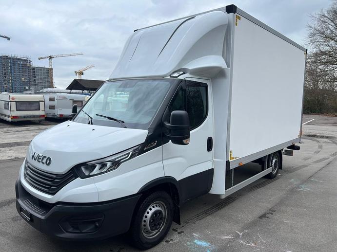 IVECO 35 S 18H A8, Diesel, New car, Automatic