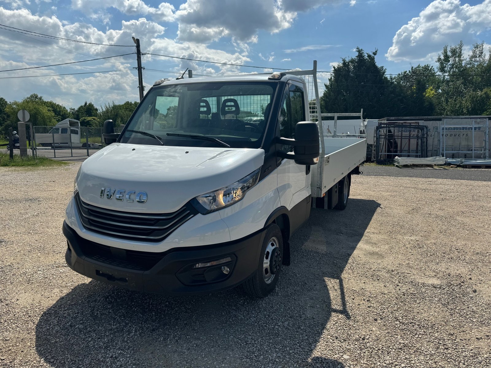 IVECO 35C18 3.0 mit Zwillingsbereifung und 4600mm Voll-Alupritsche, Diesel, Voiture nouvelle, Manuelle - 2