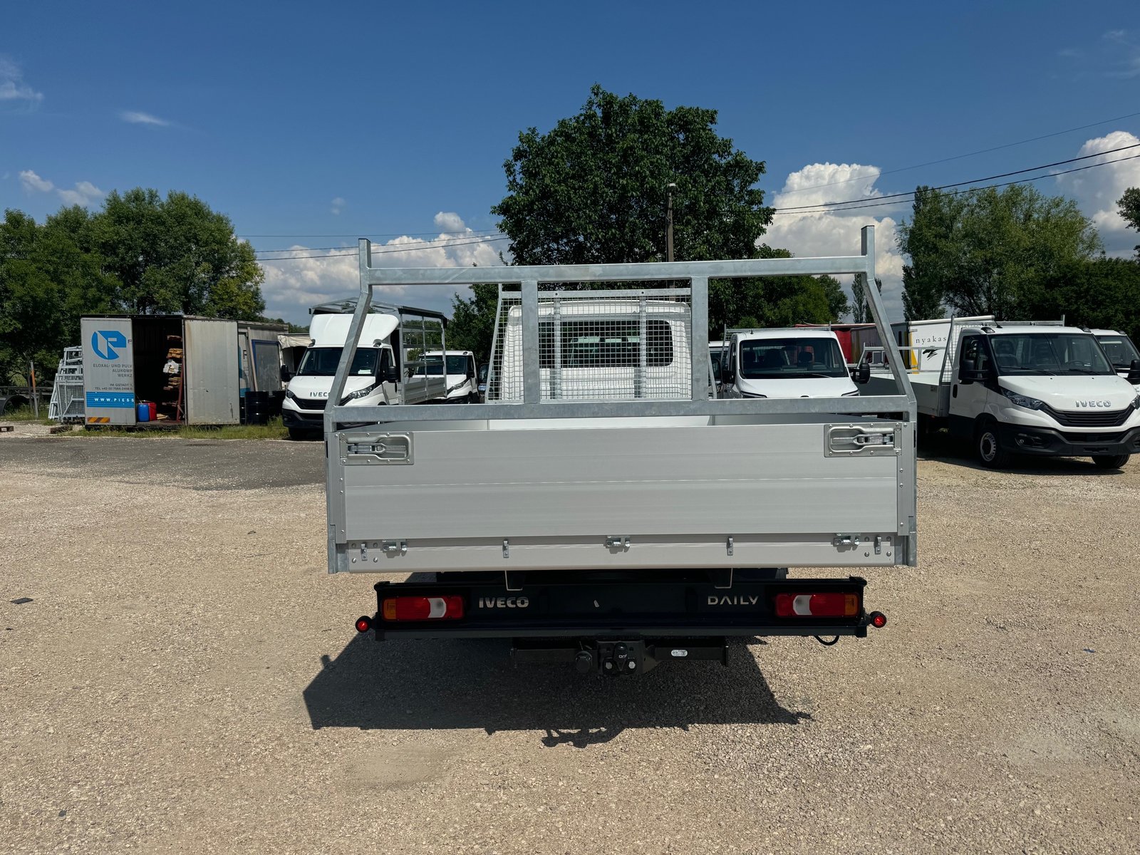 IVECO 35C18 3.0 mit Zwillingsbereifung und 4600mm Voll-Alupritsche, Diesel, Voiture nouvelle, Manuelle - 4