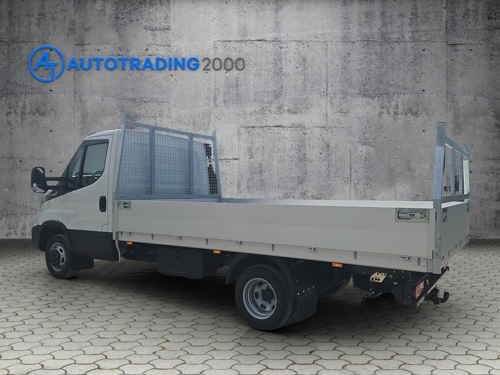 IVECO 35C18H A8 Zwillingsbereifung mit 4000 x 2100mm Voll-Aluprits, Diesel, Auto nuove, Automatico - 2