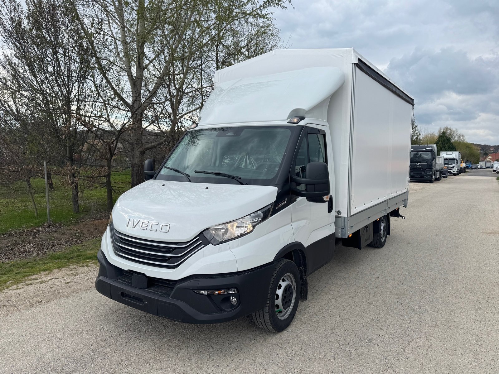 IVECO 35S18 A-8 180Ps mit Brücke und Schiebeplane und Ahk. 3500kg, Diesel, Voiture nouvelle, Automatique - 3