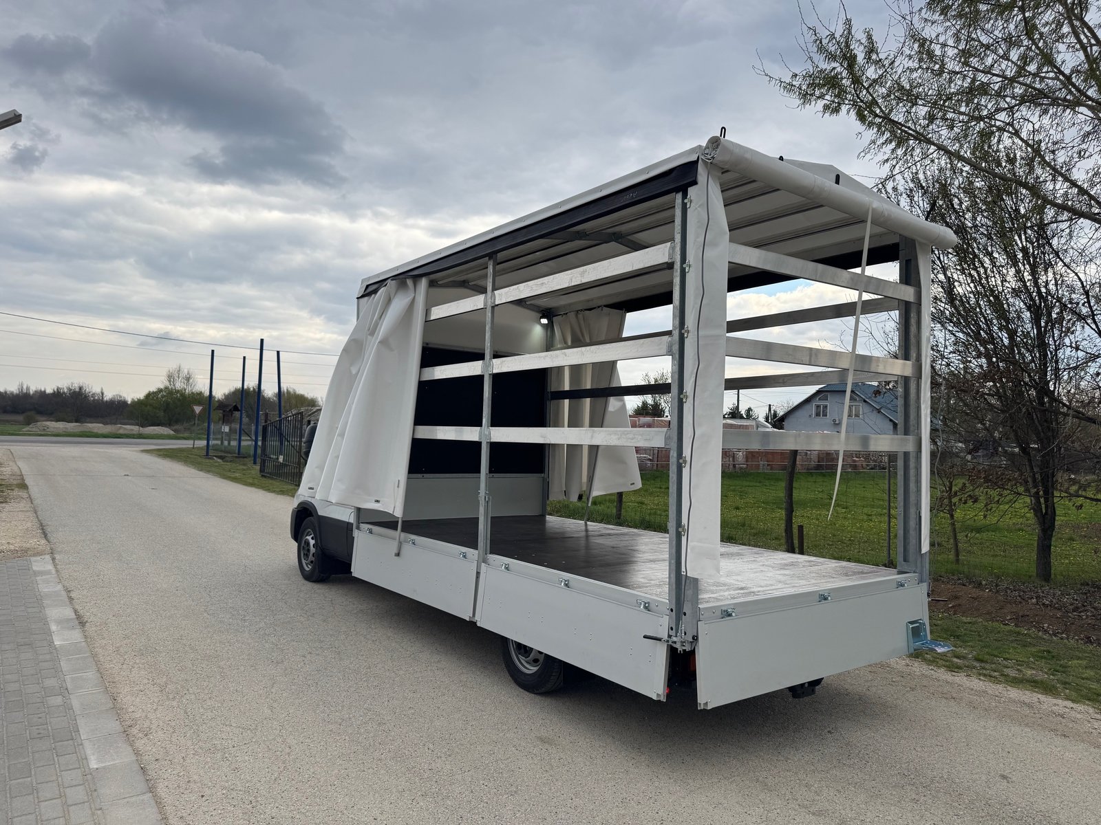 IVECO 35S18 A-8 180Ps mit Brücke und Schiebeplane und Ahk. 3500kg, Diesel, Voiture nouvelle, Automatique - 7
