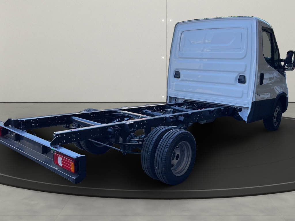 IVECO Daily 35 C 16HA8 K.-Ch. 3450 3.0 HPI 160, Diesel, Auto nuove, Automatico - 4