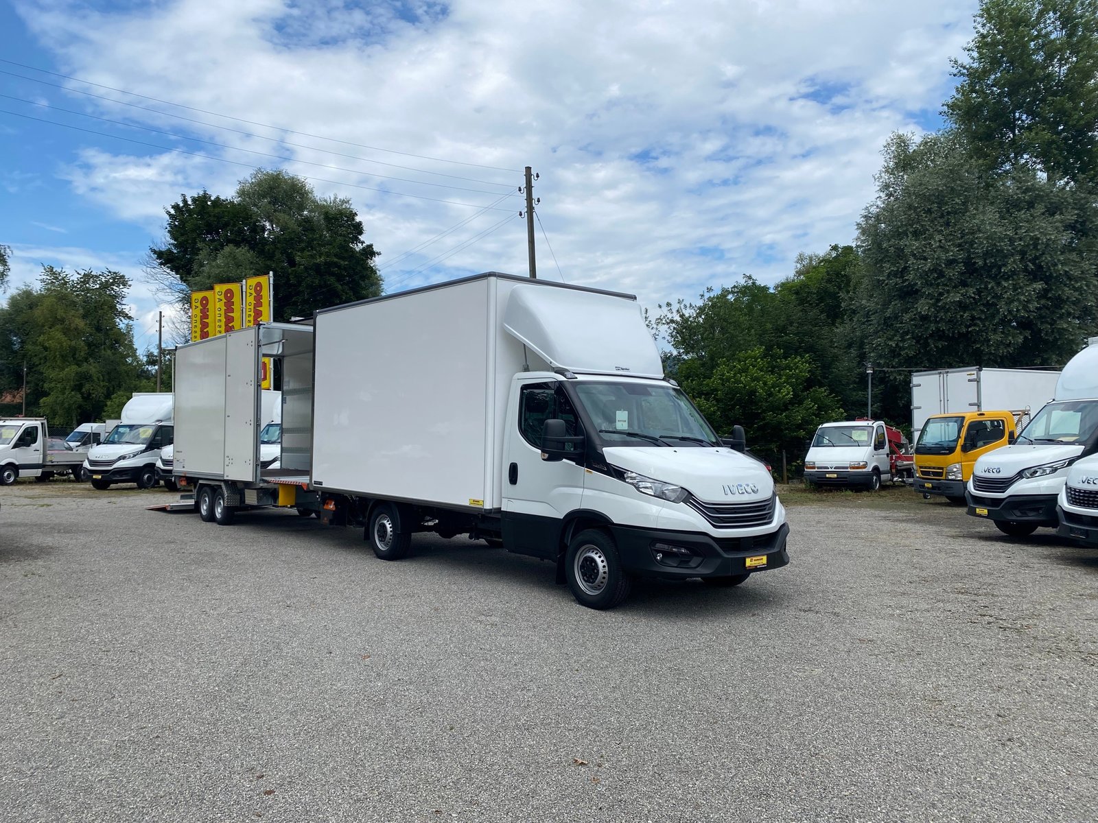IVECO Daily 35 S 18 HI-MATIC Ultra Light Durchladesystem mit