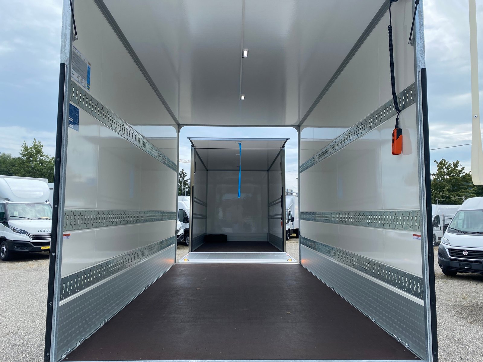 IVECO Daily 35 S 18 HI-MATIC Ultra Light Durchladesystem mit, Diesel, Voiture nouvelle, Automatique - 4